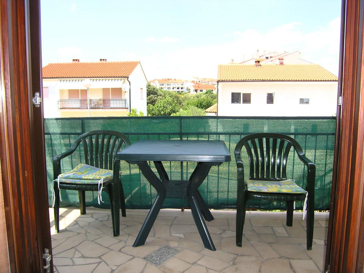 Apartman Braut Đảo Krk Ngoại thất bức ảnh